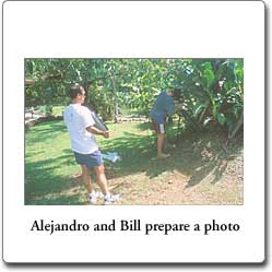 Alejandro and Bill prepare for a photo